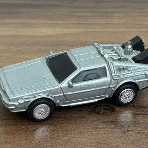 BACK TO THE FUTURE DeLorean Time Machine Car Metal Diecast Silver 4"